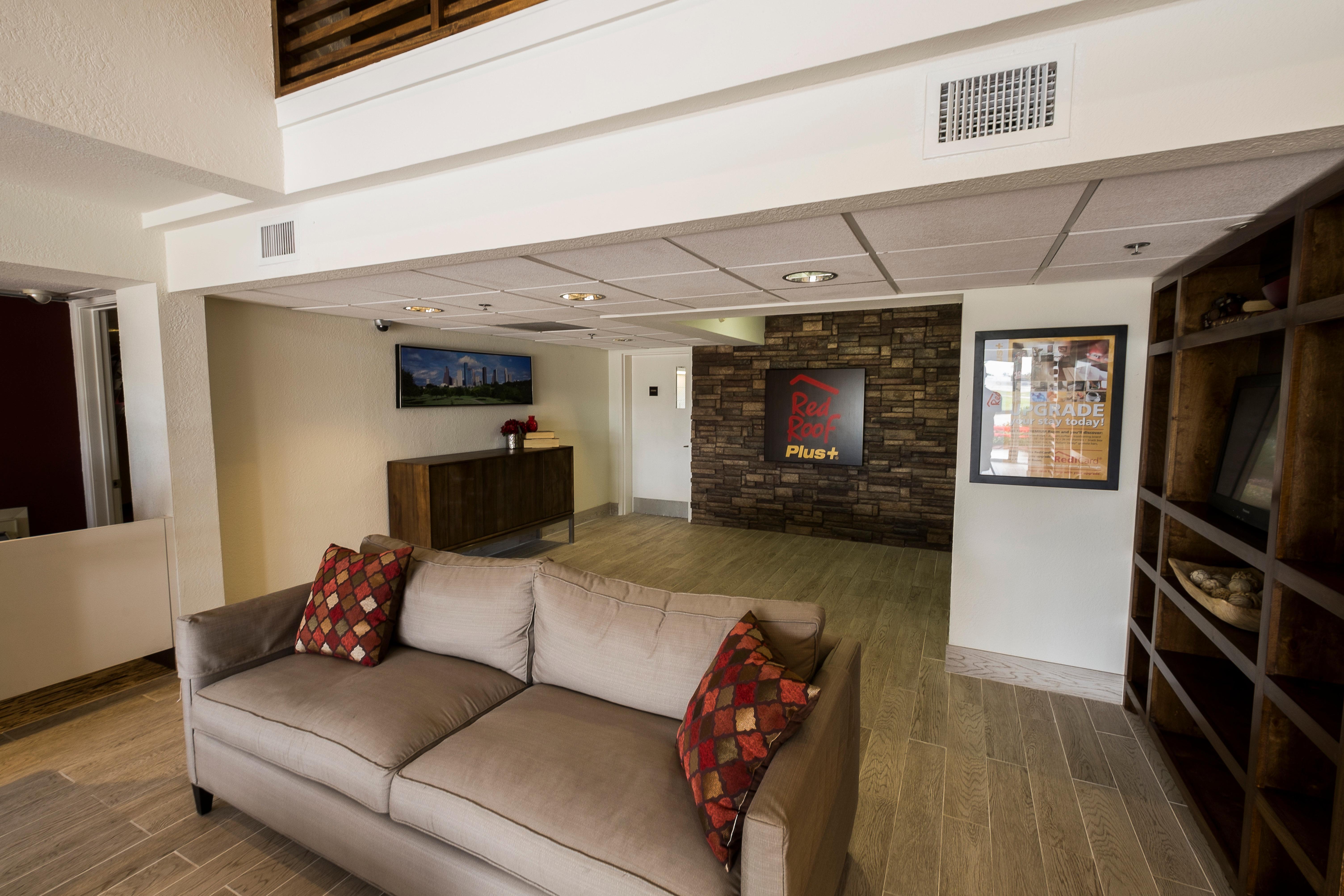Red Roof Inn Plus+ Houston - Energy Corridor Екстер'єр фото
