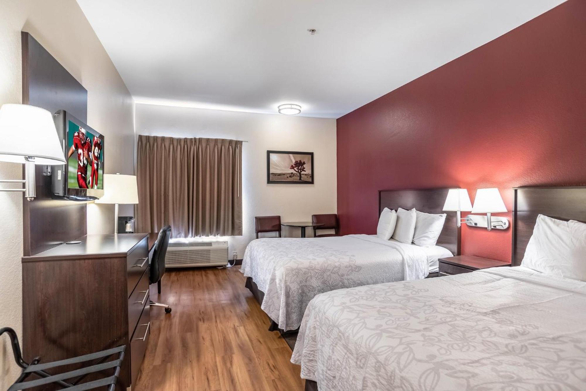 Red Roof Inn Plus+ Houston - Energy Corridor Екстер'єр фото