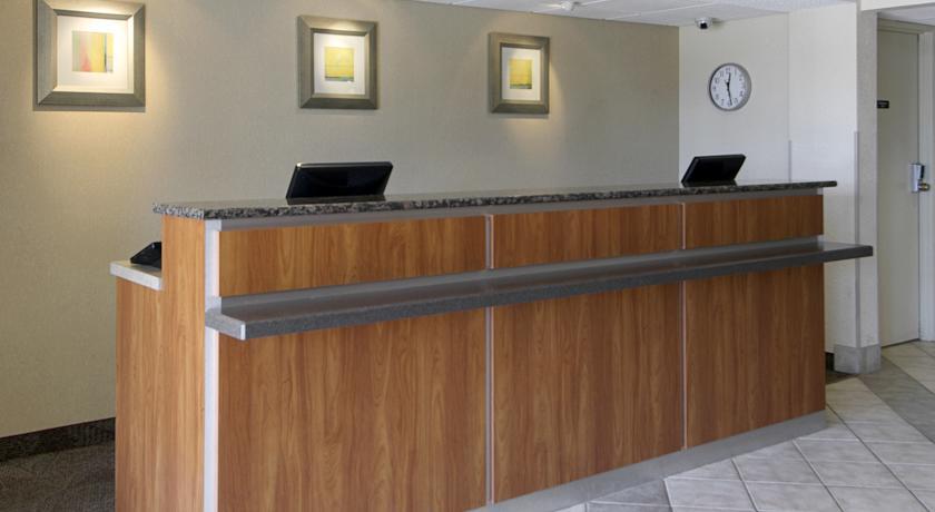 Red Roof Inn Plus+ Houston - Energy Corridor Інтер'єр фото